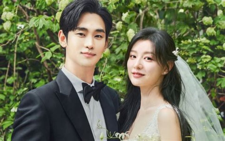 Exploring The Intriguing Kim Ji-Won Relationship
