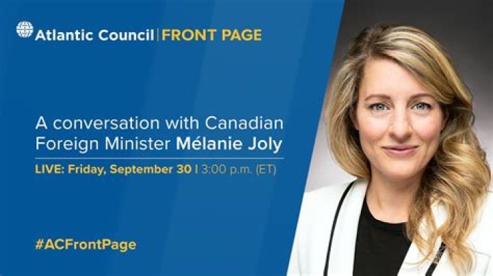 Mélanie Joly Et Son Conjoint: Un Duo Inspirant