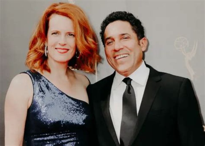 Oscar Nunez: Uncovering His Spouse